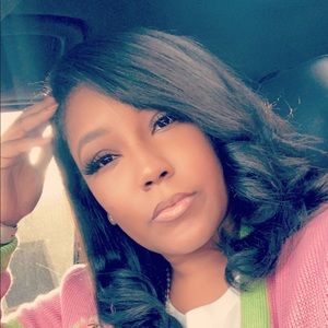 Meet your Posher, Jasmine